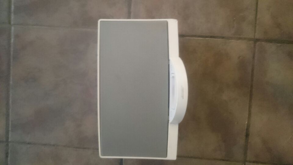 Bose speaker