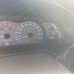 Vendo Toyota sequoia 2001