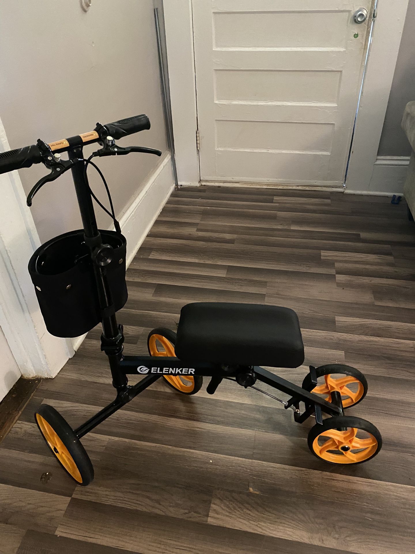 Knee Scooter