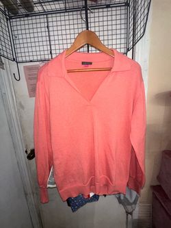Vince Camuto Coral V-Neck Collar Sweater
