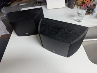 Pair of Black Bookshelf Speakers KEF hi-def