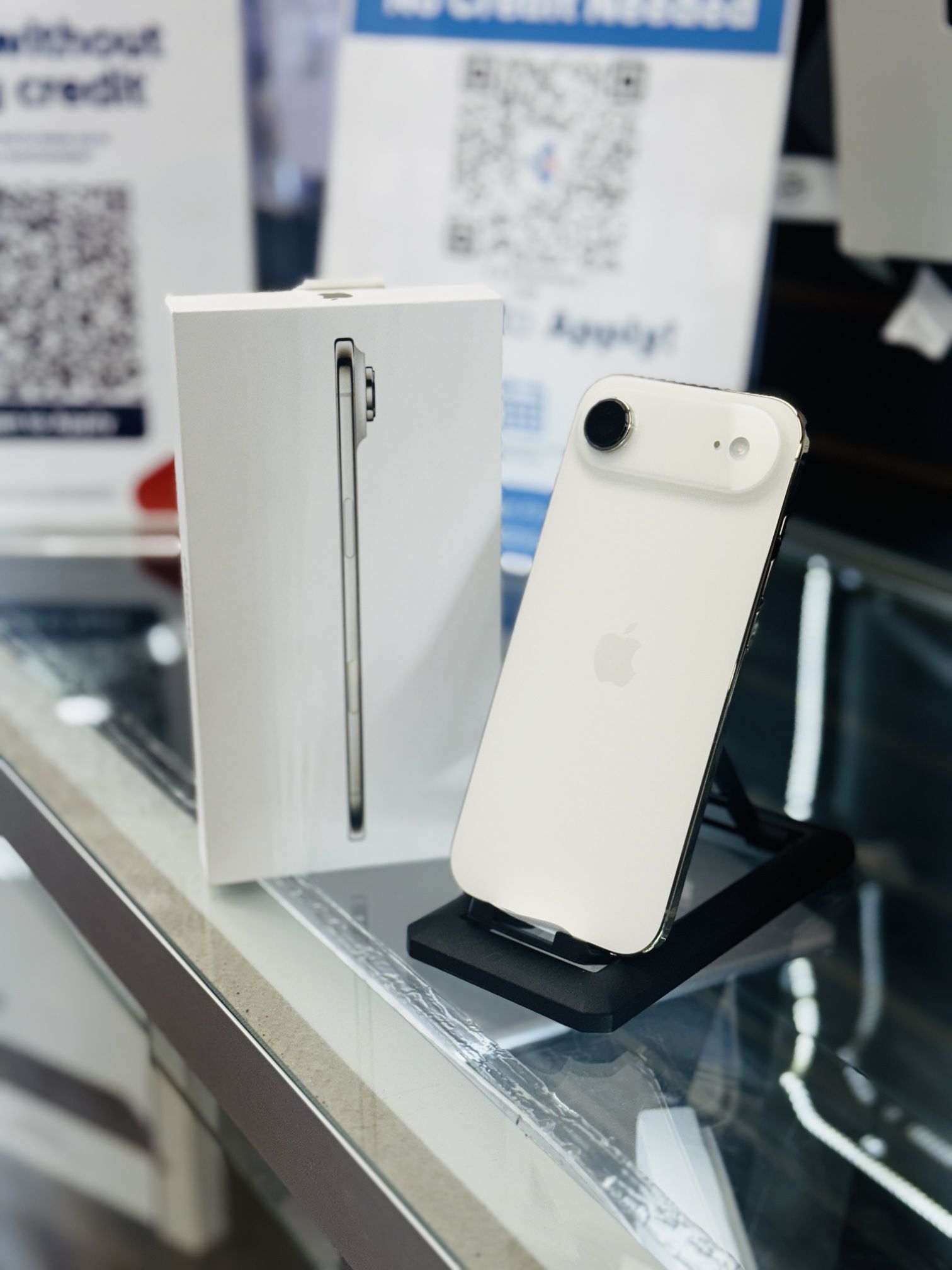 iPhone 17 Air (Factory Unlocked)