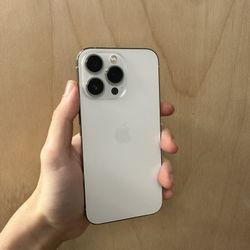 Apple iPhone 13 Pro 128GB Unlocked 