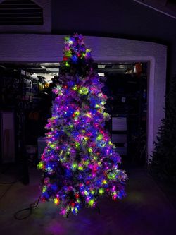 7.5' Pre-Lit Glitter Flocked Micro LED with Twinkle Artificial Christmas Tree