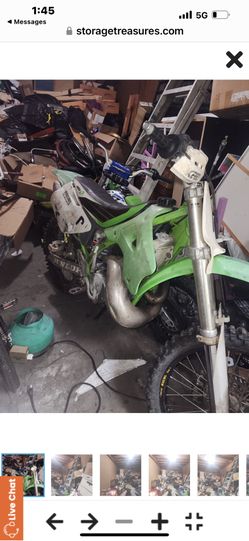 Dirt Bike Kawasaki 