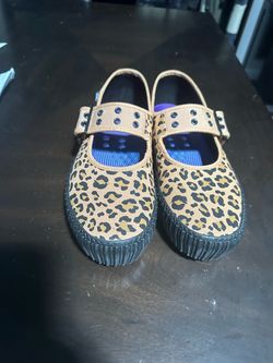 Vans Mary Jane’s - Leopard