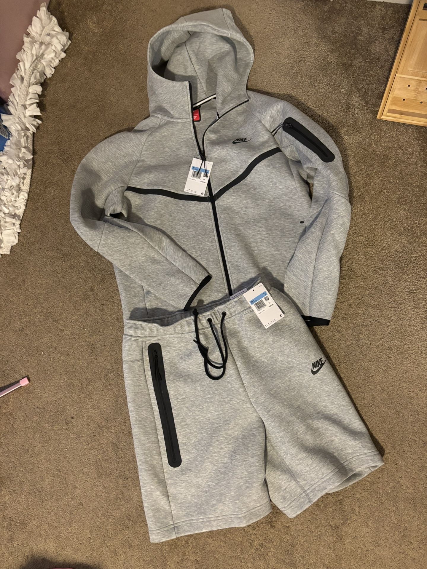Nike Tech Short Set