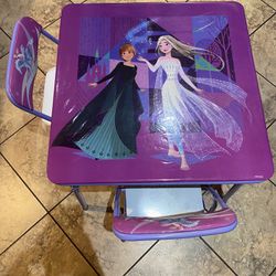 Disney Frozen Kid Table