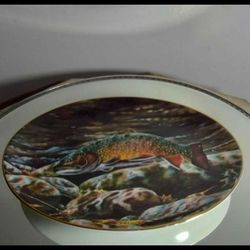 COLLECTIBLE PORCELAIN PLATE - BROOK TROUT BY EDWARD L TOTTEN 7"