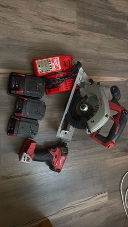 Milwaukee tools and batteries