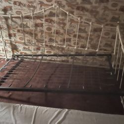 Twin Trundle Bed Frame (And Mattresses)