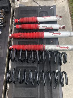 Lift Kit 2.5 Inches  With Ranchos Shock F(contact info removed) Up