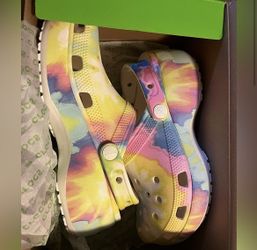 Women’s Platform Crocs
