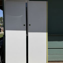 Closet sliding doors