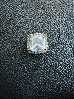 Glass Diamond