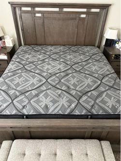 Sealy Ultimate Mattress - King