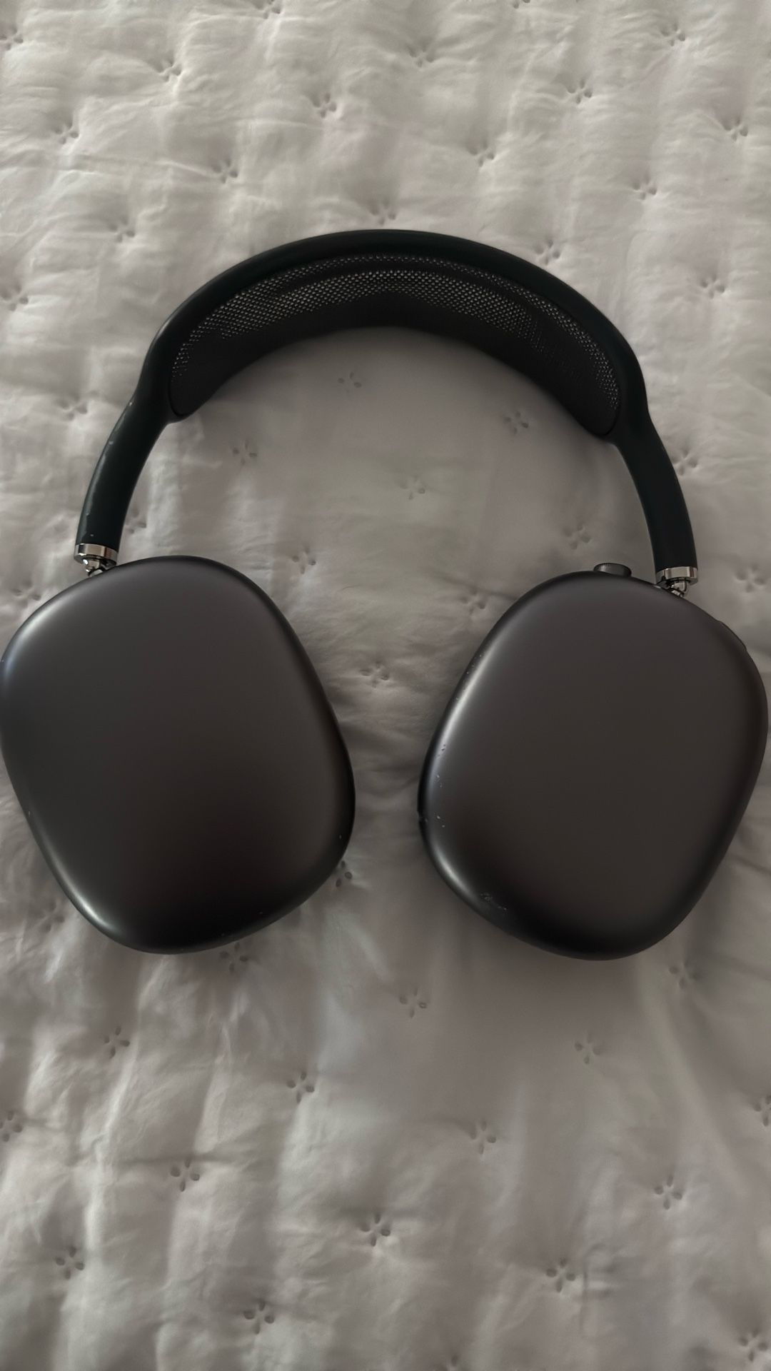 AirPods Pro Max