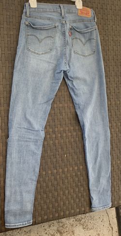 Levi’s 710 Super skinny (size 28)