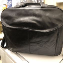 Deluxe Dell Black Leather Bookbag Padded Laptop Messenger Bag Briefcase