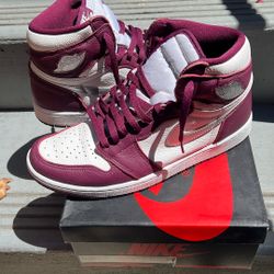 Bordeaux Jordan 1 Sz 9.5 