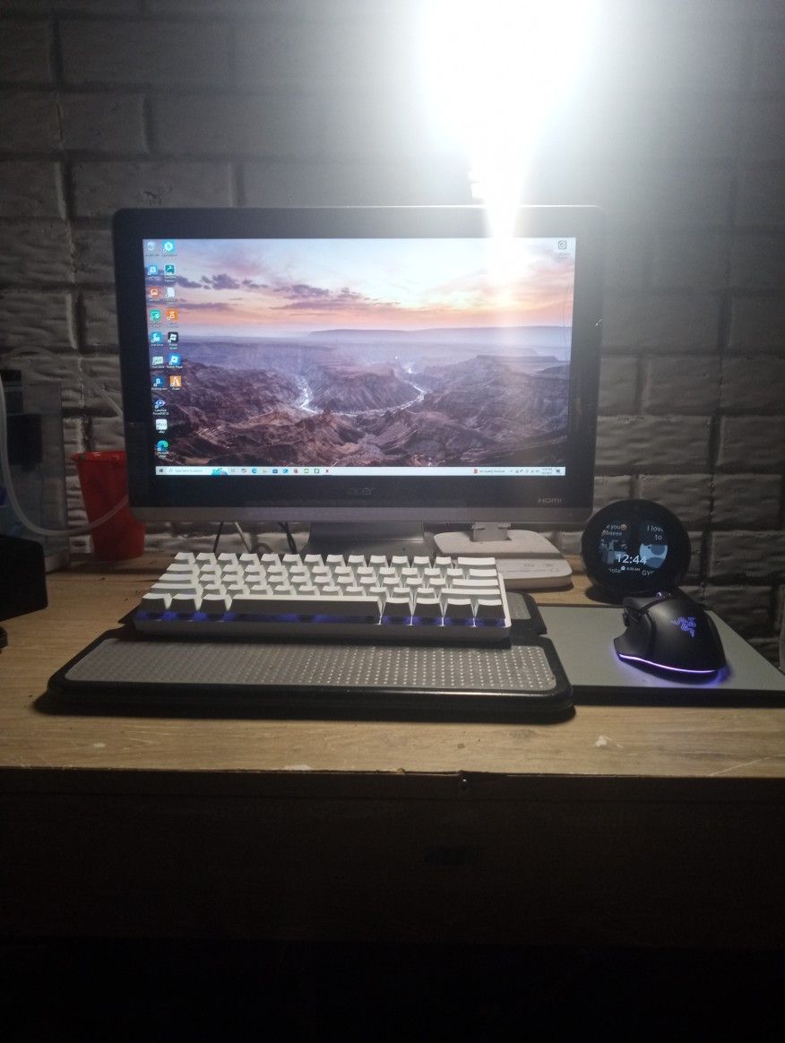 Monitor, Keyboard And Mouse