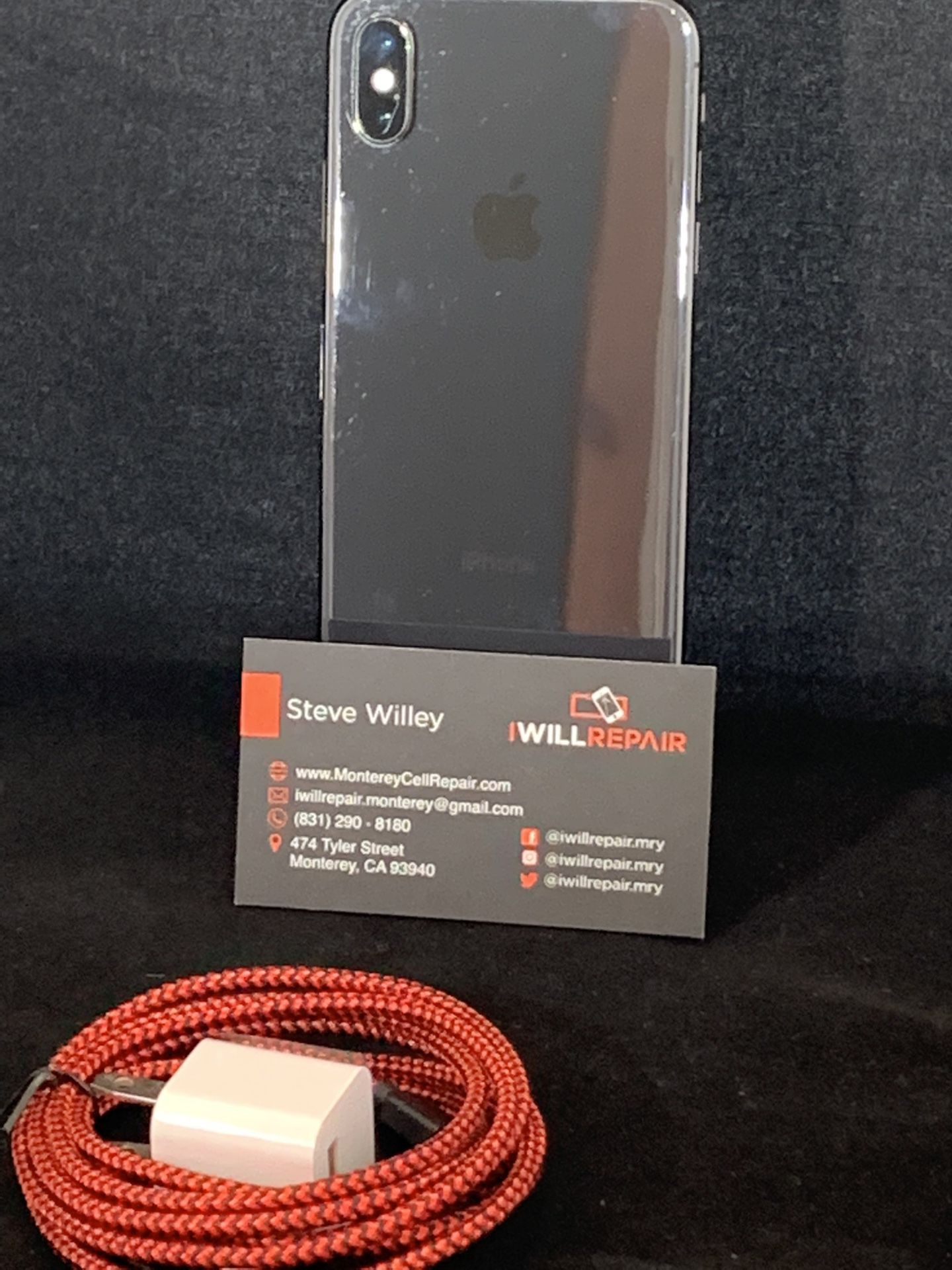 Apple iPhone X Black 64 GB unlocked $350