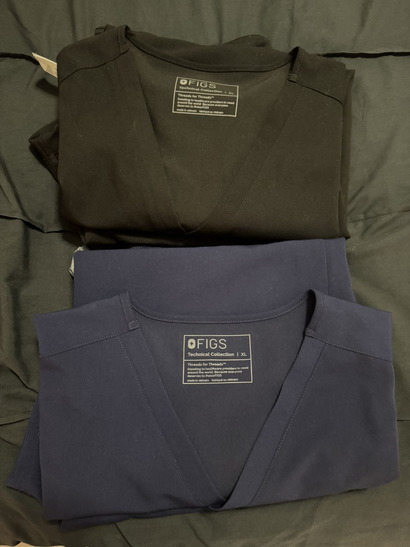 Figs scrub set