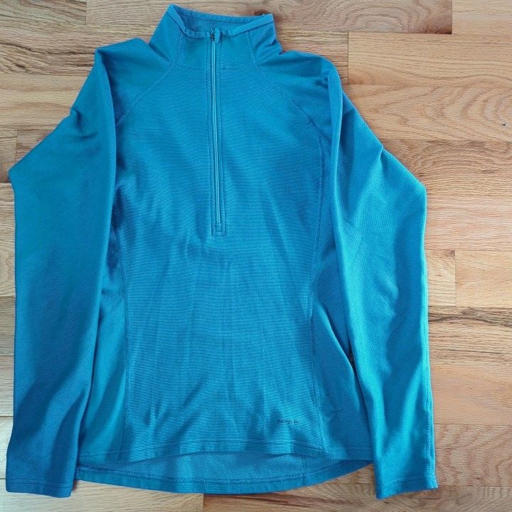 Patagonia Womens Medium Blue Capilene 3 Midweight Hiking 1/4 Zip Pullover
