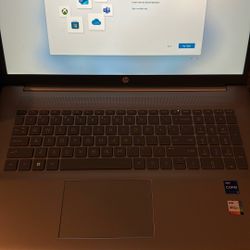 HP Laptop 17.3inch 17-cn3097nr