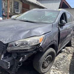 2019 Kia Sorento LX V6 2WD 3.3L PARTS ONLY 