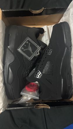 Jordan 4 size 8.5