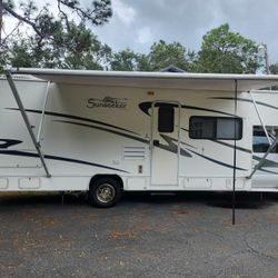 2005 Ford Forest River Sunseeker