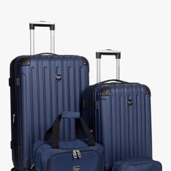 Travelers Club 4 Piece Luggage Sat. New In Box