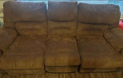 FREE COUCH