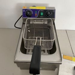 Brand New  commercial deep fryer with drain for $90
