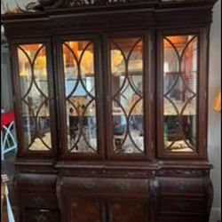 Dining Room Set , Table /8 Chairs, And China Buffet, And Rug 