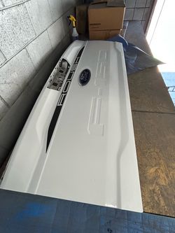Ford F-150 Roush Tailgate White