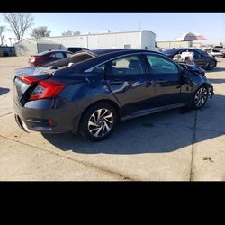 2017 Honda civic ex 2.0 “PARTING  OUT” parts