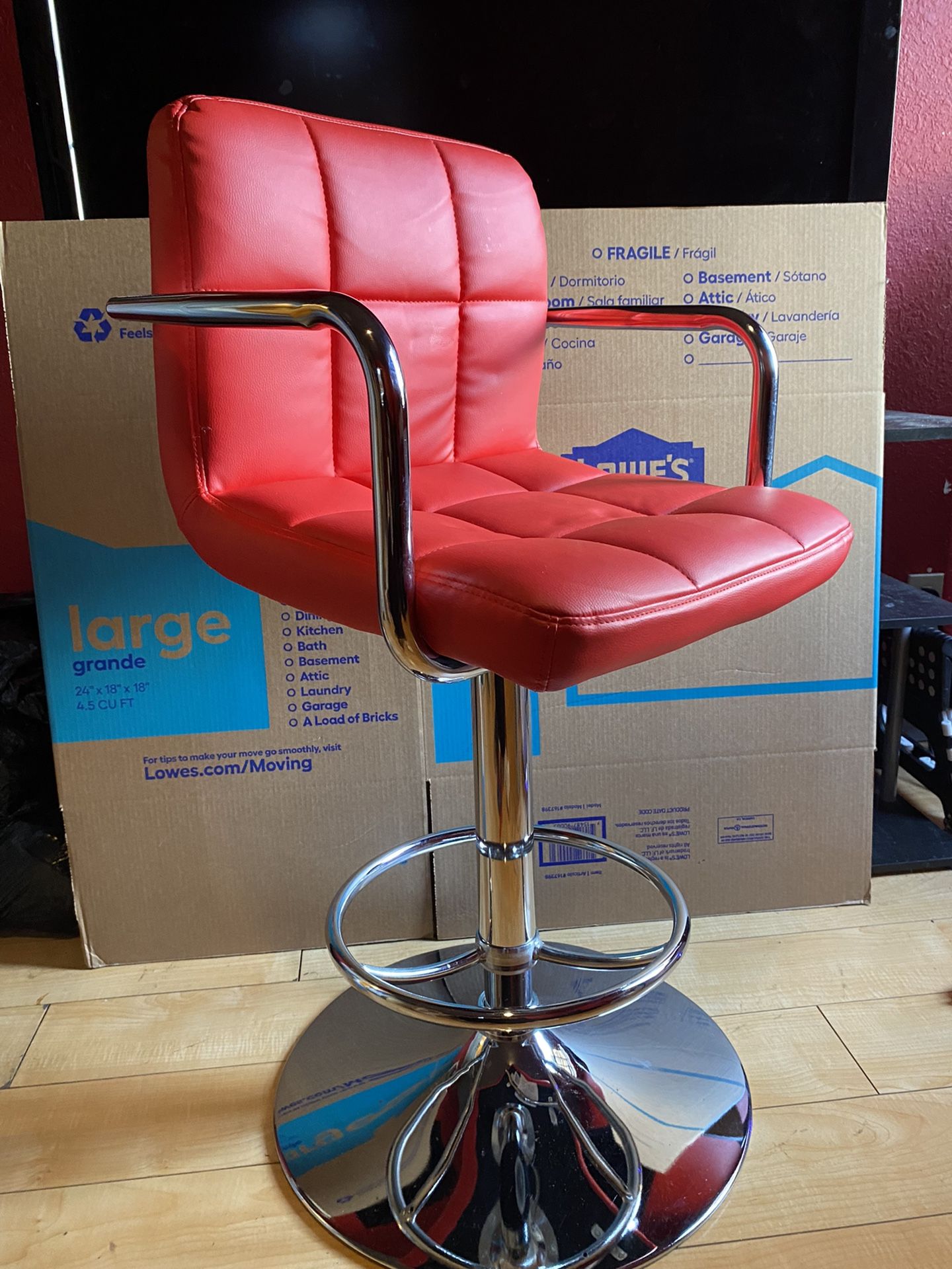 Vanity/Bar Chair🌹Nearly New 🌹O.B.O