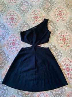Women’s BCBGMAXAZRIA Dress Size Small / Vestido De Mujer Talla S