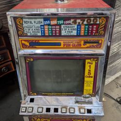 VINTAGE LAS VEGAS Barbary Coast Fun Club Poker Machine with Key