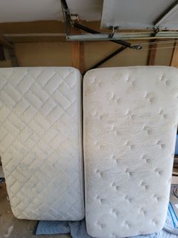 Twin size mattresses