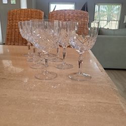8 Crystal Wine Glasses 