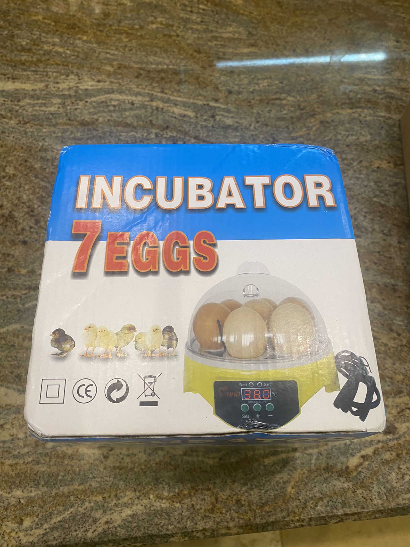 Mini 7 Egg Incubator New in Box