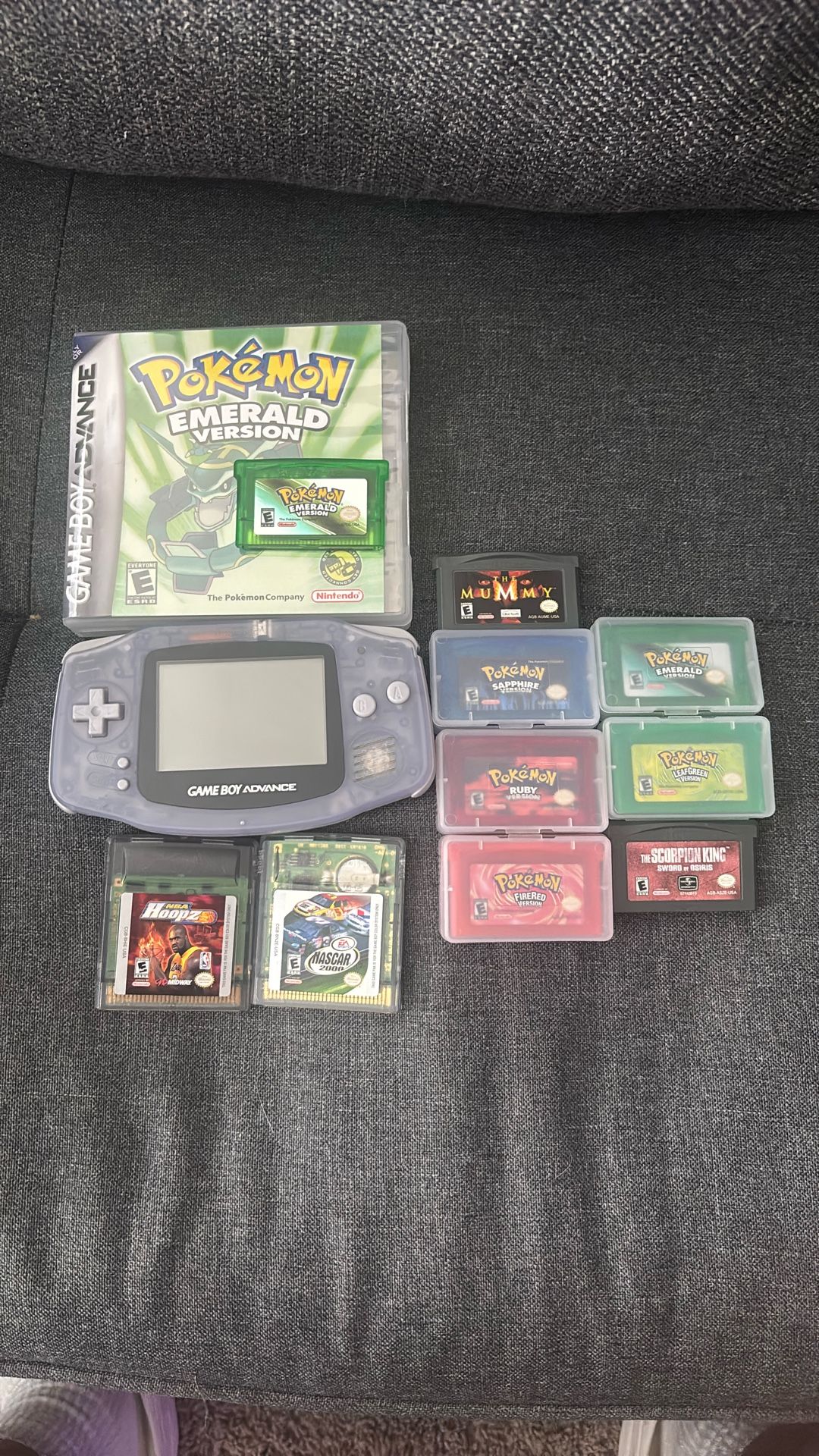Game Boy Advance With 6 Pokemon Games (fake Cartridges) And 4 Others