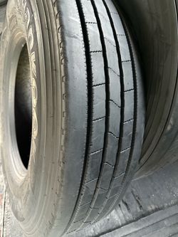 11r22.5 hankook and Bridgestone