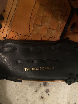 Wilson A0360 ES13 Leather Softball/Baseball Glove 13" - A360 - RHT Thumbnail