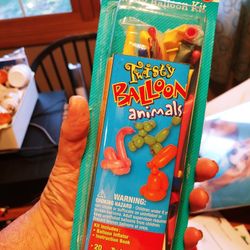 Balloon Twisting Kit