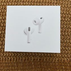 NEW AirPods Pro 3