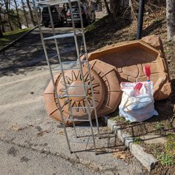 Free Kids Sand Box And Toys